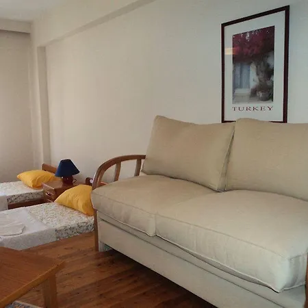 Kleo Hotel