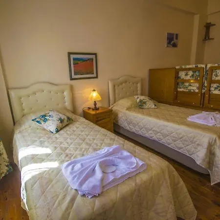 Hotel Kleo 3*